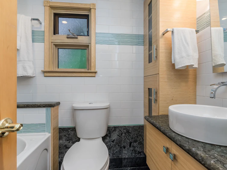 12715 18a Avenue, Surrey, BC, V4A 7R5 - 32