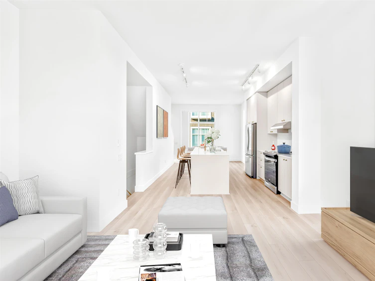 84-14151 58a, Surrey, BC, V3X 0L1 - 3