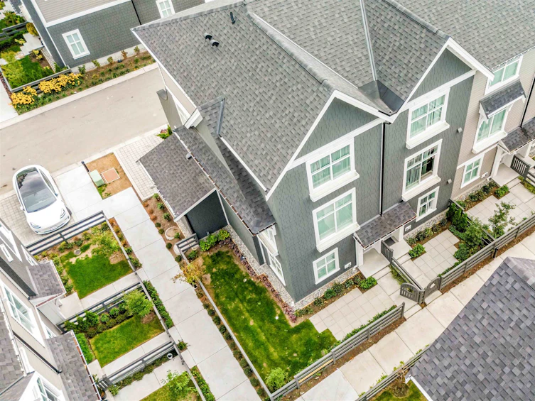 84-14151 58a, Surrey, BC, V3X 0L1 - 14