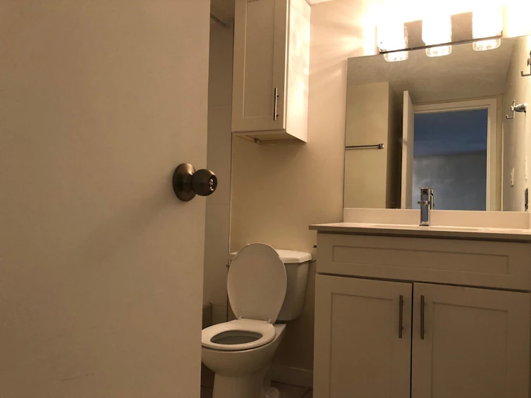 217-8591 Westminster Highway, Richmond, BC, V6X 3E2 - 10