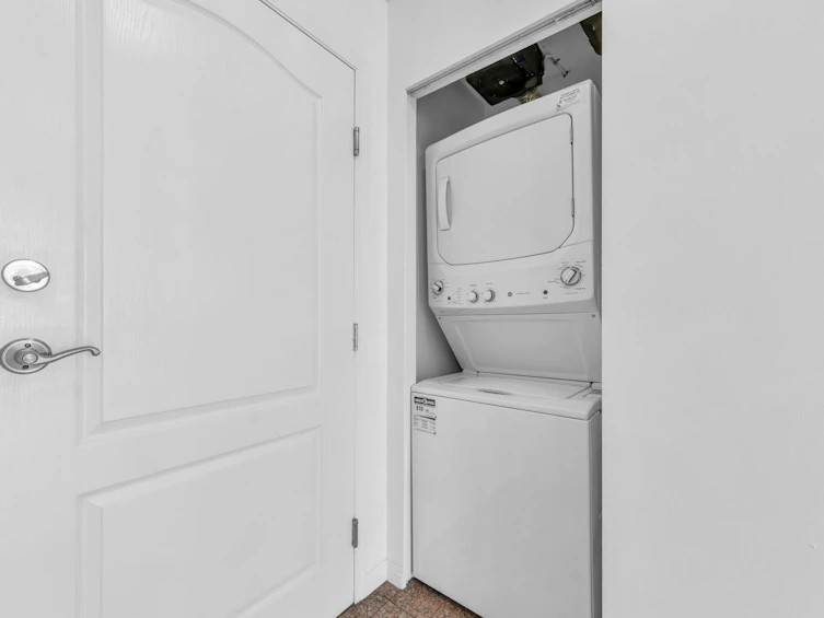 1202-822 Homer Street, Vancouver, BC, V6B 6M3 - 22