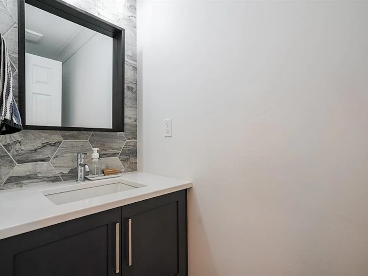 8-5053 47 Avenue, Delta, BC, V4K 1R2 - 18