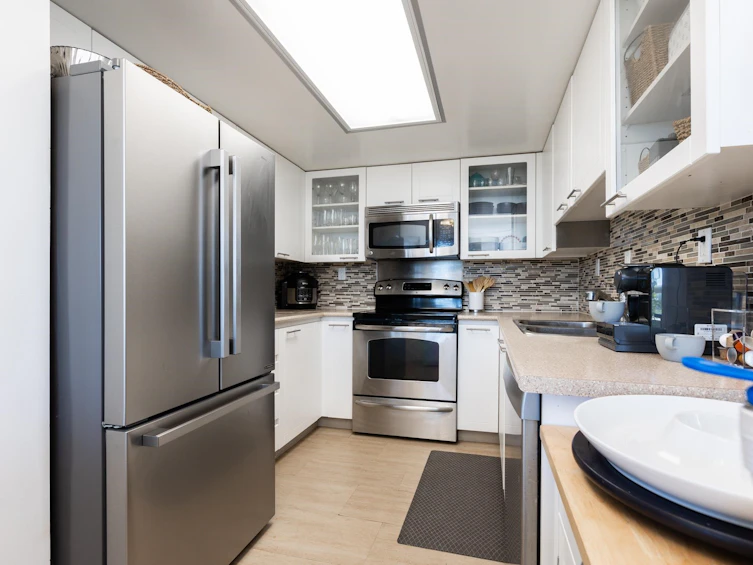 1108-10082 148 Street, Surrey, BC, V3R 0S3 - 12