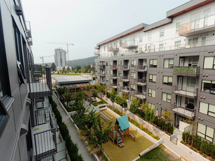 402-645 Como Lake Avenue, Coquitlam, BC, V3J 0N9 - 11