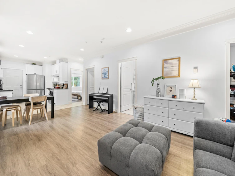 1430 E 8th Avenue, Vancouver, BC, V5N 1T4 - 9