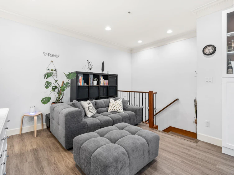 1430 E 8th Avenue, Vancouver, BC, V5N 1T4 - 10