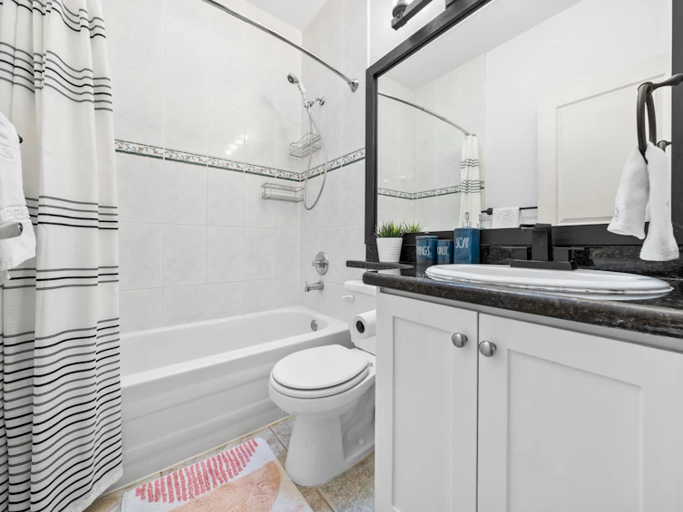 1430 E 8th Avenue, Vancouver, BC, V5N 1T4 - 29