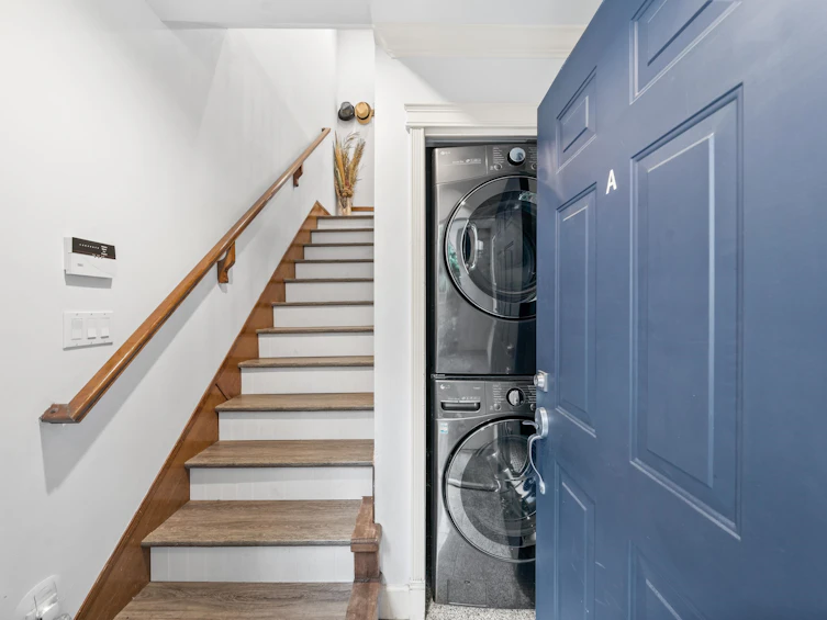 1430 E 8th Avenue, Vancouver, BC, V5N 1T4 - 30