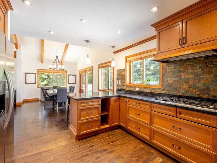 6444 Toad Hollow, Whistler, BC, V8E 0C5 - 10