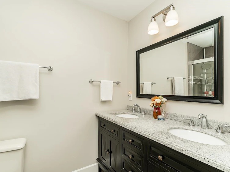 9115 Nowell Street, Chilliwack, BC, V2P 4W4 - 17