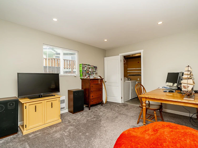 9115 Nowell Street, Chilliwack, BC, V2P 4W4 - 30