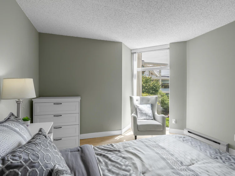 304-168 Chadwick Court, North Vancouver, BC, V7M 3L4 - 13