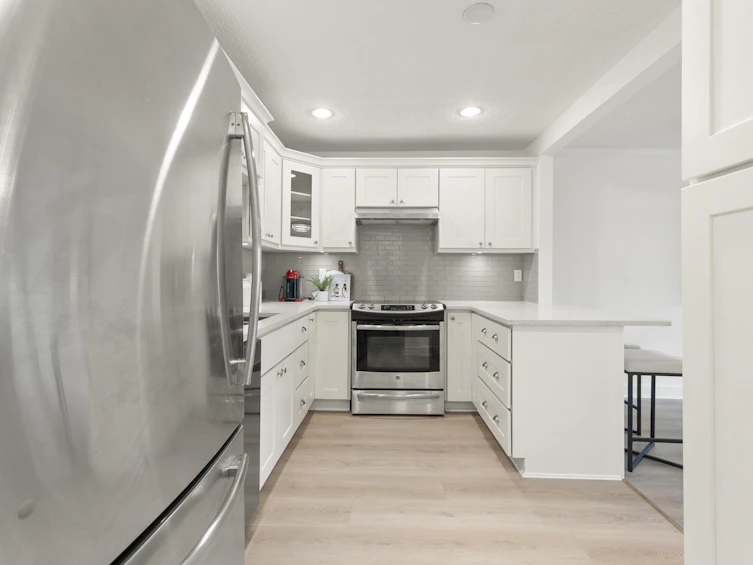 203-2320 Trinity Street, Vancouver, BC, V5L 4W7 - 4