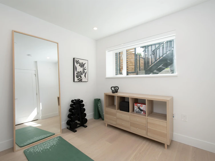 754 W 26th Avenue, Vancouver, BC, V5Z 2E8 - 26