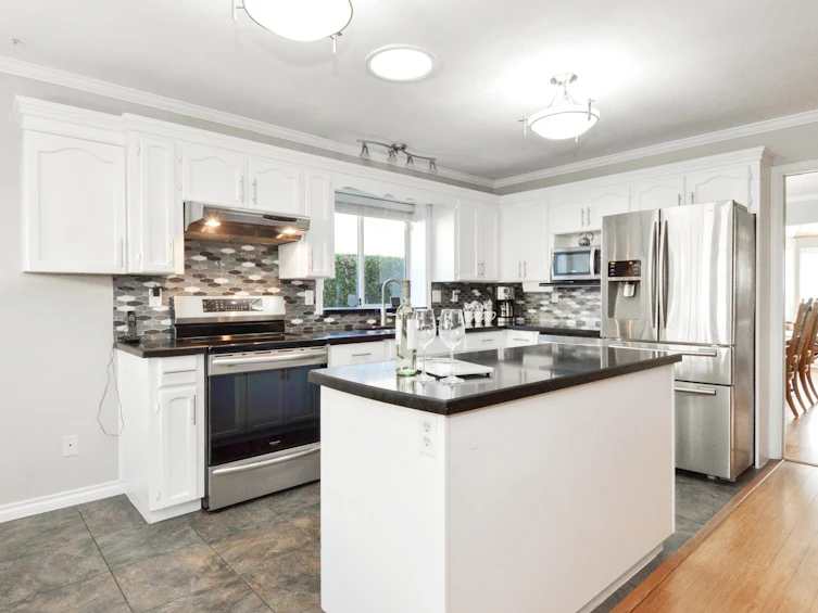 19103 Sundale Close, Surrey, BC, V3S 7M6 - 13