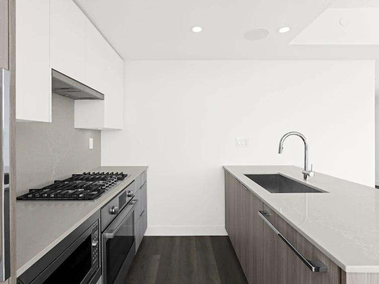 2503-901 Lougheed Highway, Coquitlam, BC, V3K 3T3 - 12