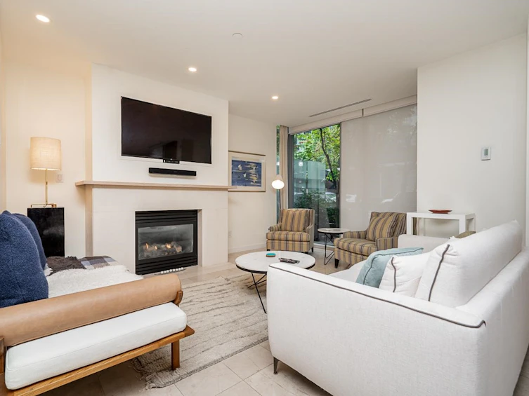 1163 W Cordova Street, Vancouver, BC, V6C 0A1 - 4