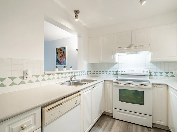 109-15268 105 Avenue, Surrey, BC, V3R 0W8 - 7