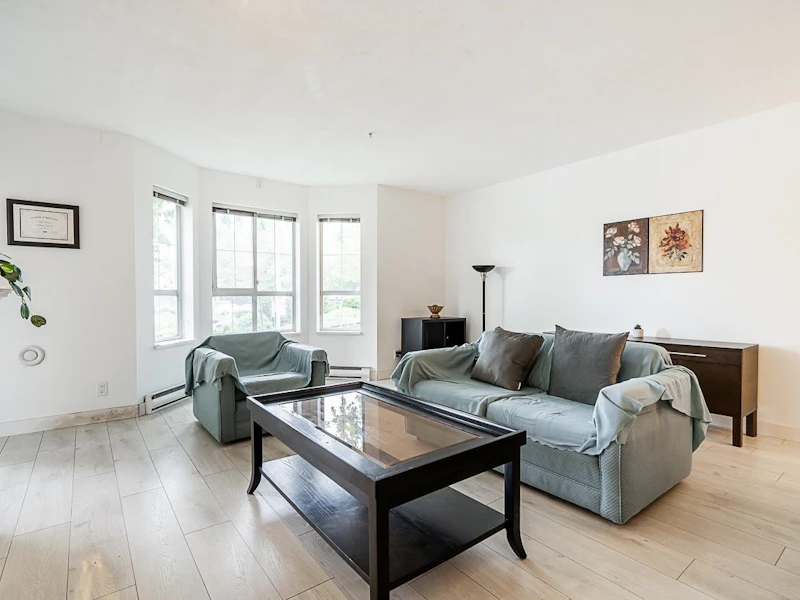 109 - 15268 105th Avenue, Surrey BC V3R 0W8