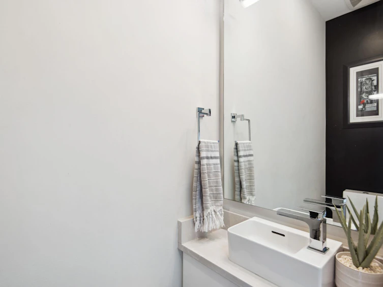 521 Union Street, Vancouver, BC, V6A 2B7 - 18