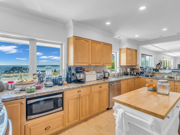 820 Knockmaroon Road, West Vancouver, BC, V7S 1R6 - 10