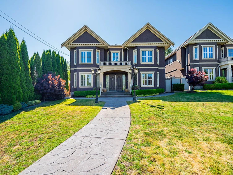 7778 Nursery Street, Burnaby, BC, V5E 2B4