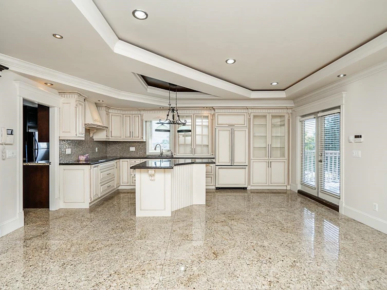 7778 Nursery Street, Burnaby, BC, V5E 2B4 - 12