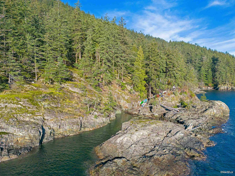 381 Waterfront, Bowen Island, BC, V0N 1G2