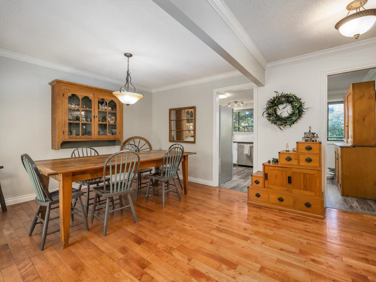 453 Shannon Way, Delta, BC, V4M 2W6 - 6