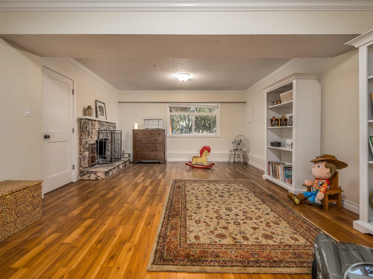 453 Shannon Way, Delta, BC, V4M 2W6 - 20