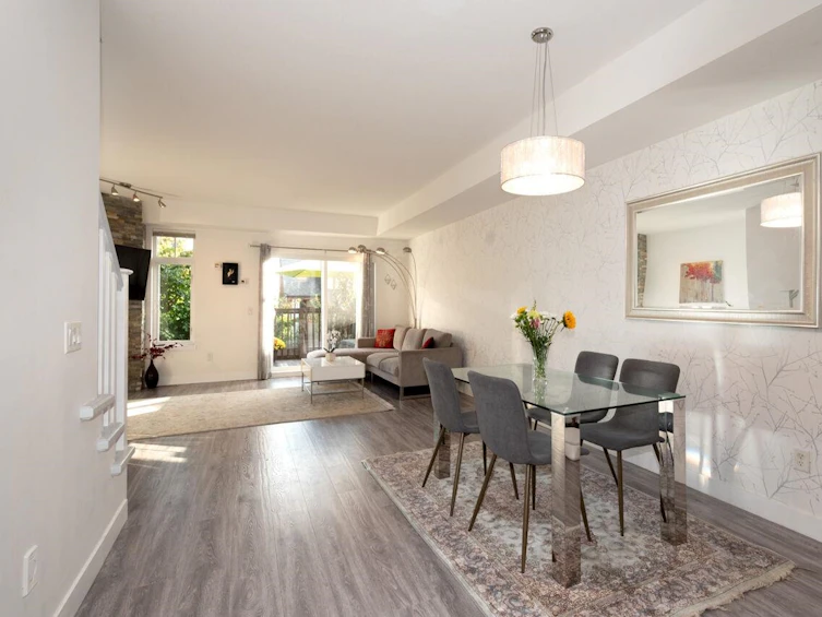 143-2000 Panorama Drive, Port Moody, BC, V3H 5J5 - 3