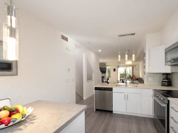 143-2000 Panorama Drive, Port Moody, BC, V3H 5J5 - 21