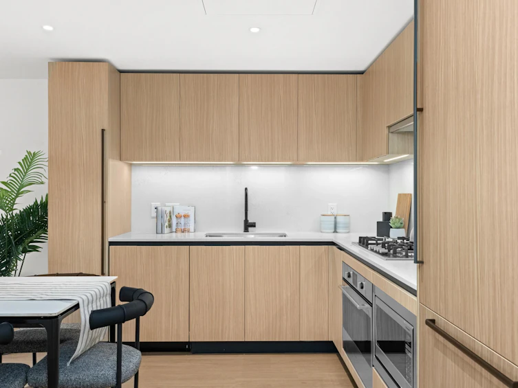 315-2235 E Broadway Street, Vancouver, BC, V5N 0J5 - 3