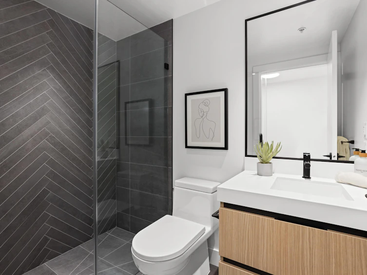 315-2235 E Broadway Street, Vancouver, BC, V5N 0J5 - 24