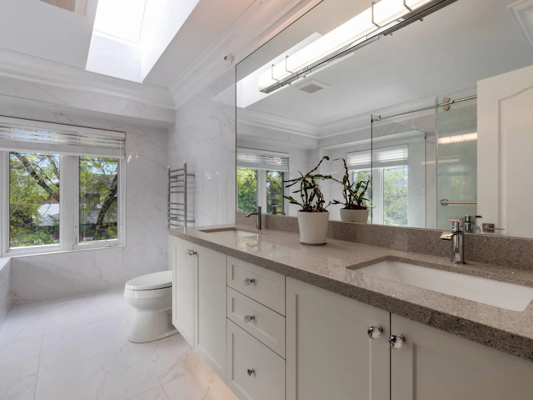 2188 W 21st Avenue, Vancouver, BC, V6L 1J3 - 14