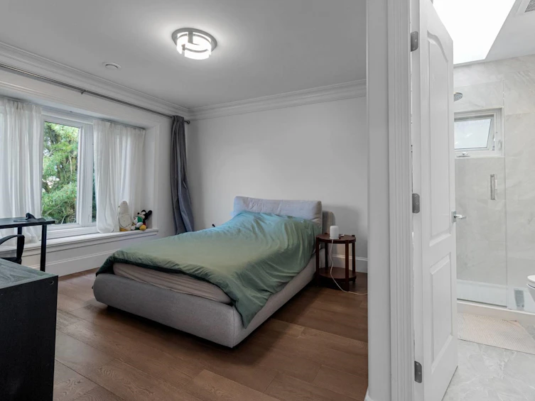 2188 W 21st Avenue, Vancouver, BC, V6L 1J3 - 19