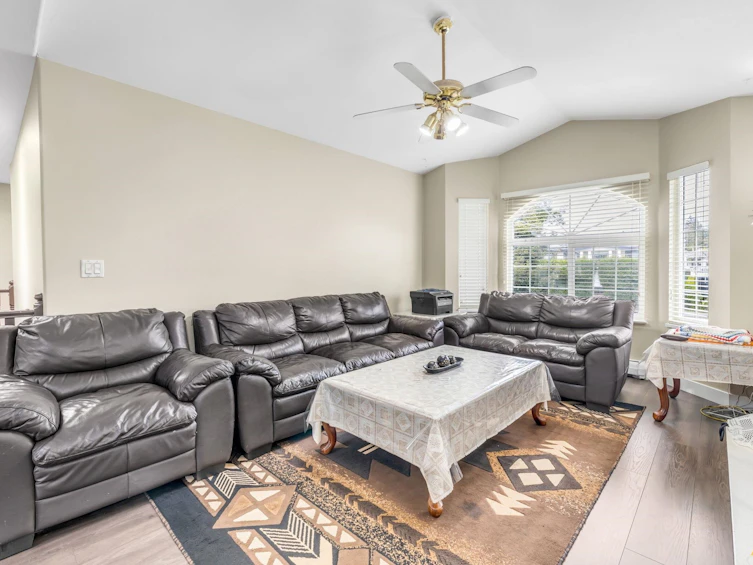 12266 64 Avenue, Surrey, BC, V3W 1W7 - 12