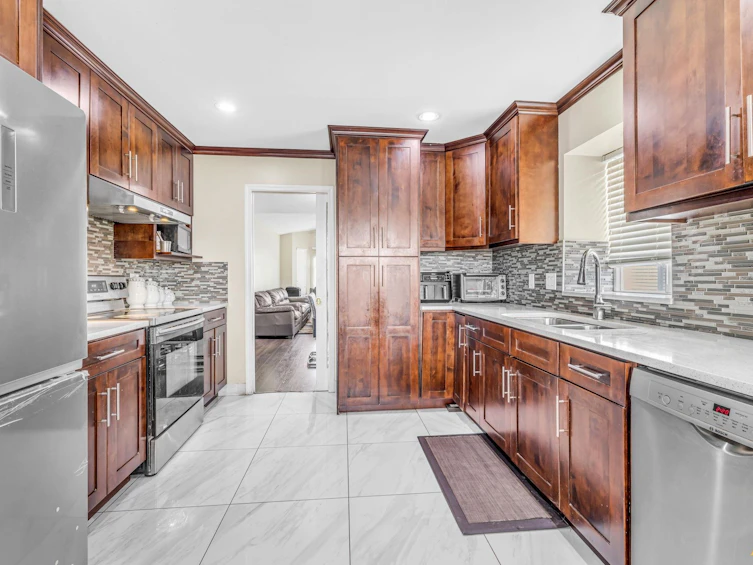 12266 64 Avenue, Surrey, BC, V3W 1W7 - 18