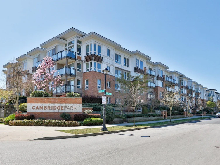 211-9500 Odlin Road, Richmond, BC, V6X 0H5