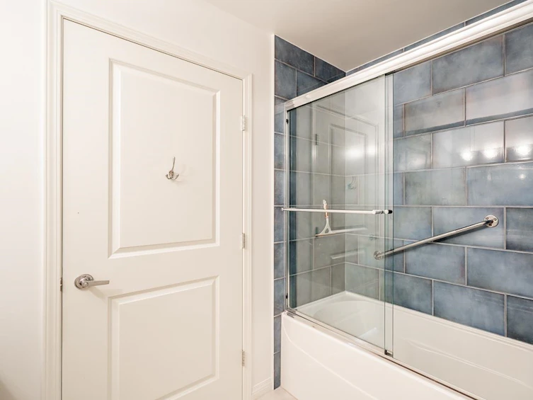 1004-120 West 16th Street, North Vancouver, BC, V7M 3N6 - 26