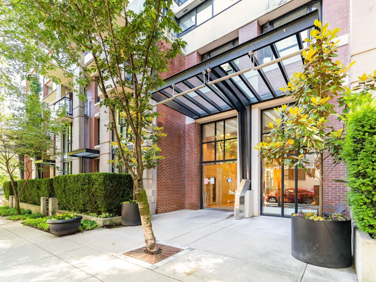 2503-977 Mainland Street, Vancouver, BC, V6B 1T2