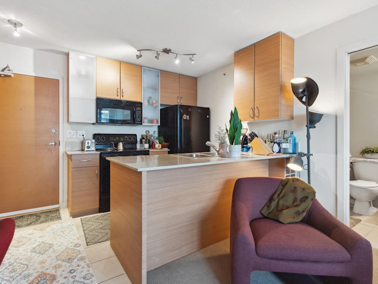 2503-977 Mainland Street, Vancouver, BC, V6B 1T2 - 12