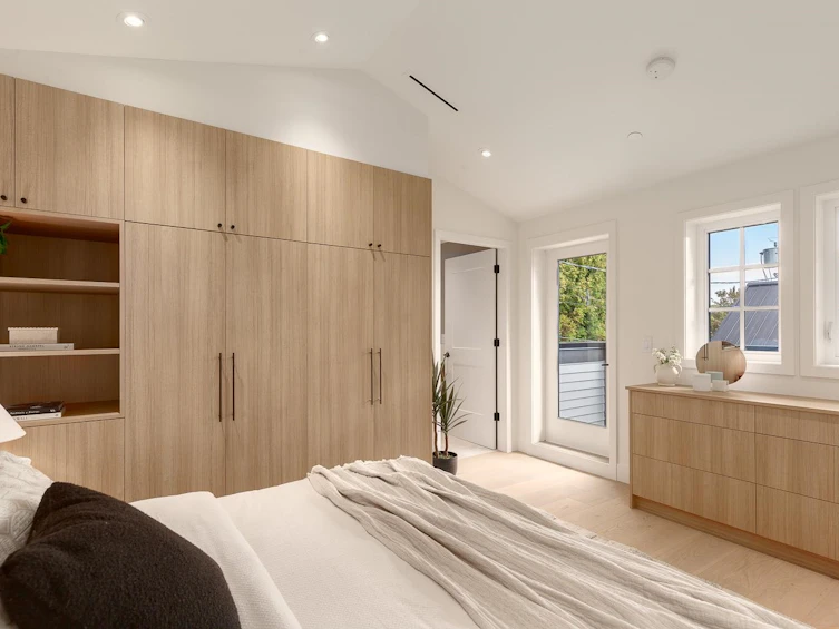 235 W 15th Avenue, Vancouver, BC, V5Y 1Y1 - 11