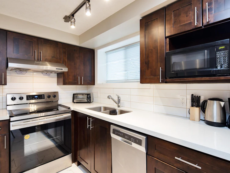 195 W 12th Avenue, Vancouver, BC, V5Y 1T6 - 21