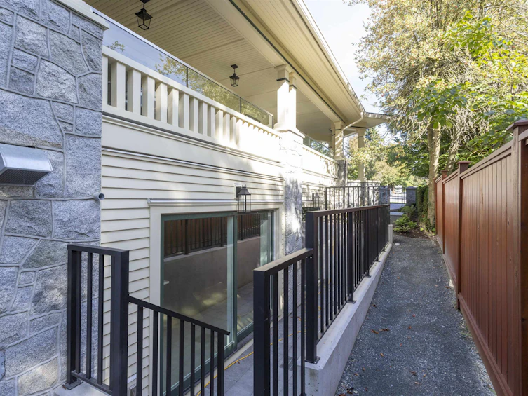 3304 Mayfair Avenue, Vancouver, BC, V6N 0C5 - 7