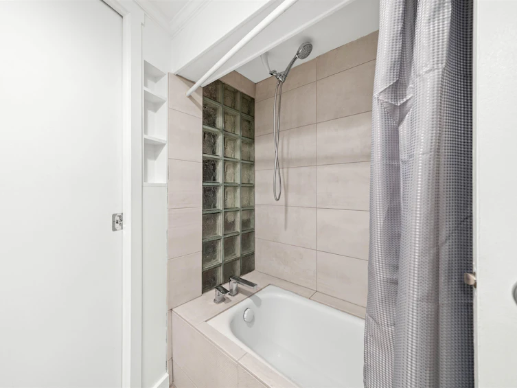 101-1827 W 3rd Avenue, Vancouver, BC, V6J 1K9 - 20