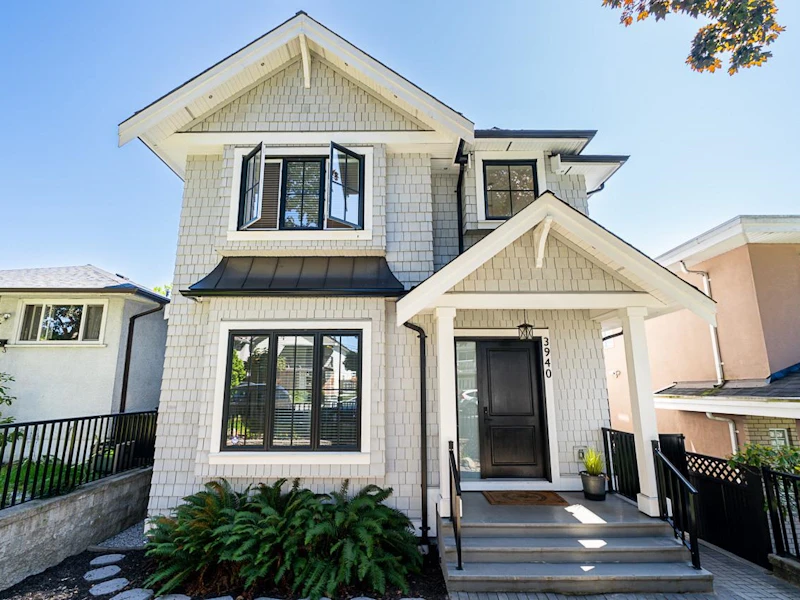 3940 Venables Street, Burnaby BC V5C 2Z4