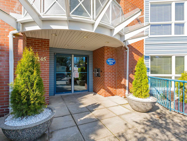 104-20245 53 Avenue, Langley, BC, V3A 3V2 - 4