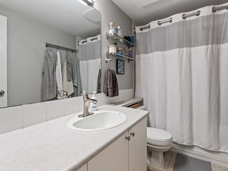104-20245 53 Avenue, Langley, BC, V3A 3V2 - 21