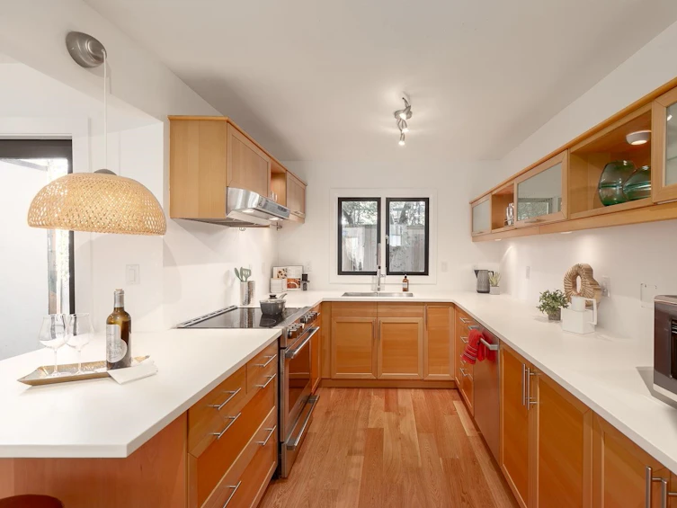 1401 Laburnum Street, Vancouver, BC, V6J 3W4 - 8